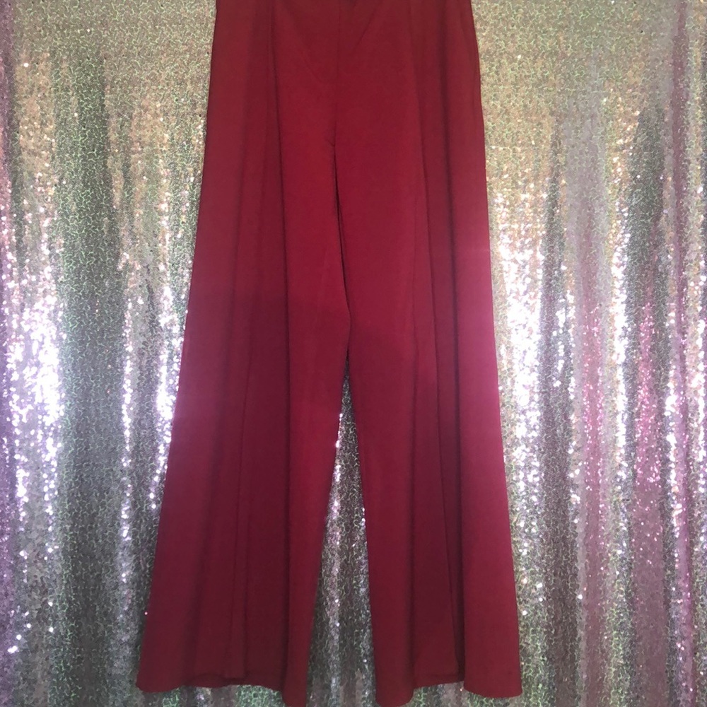 Wide bottom pleated pants